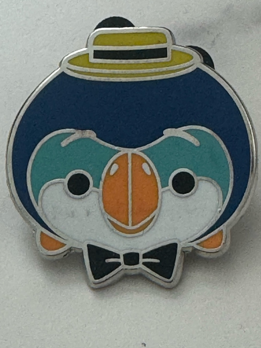 5/$25 Disney‎ Adventureland Barker Bird Tsum Tsum Pin